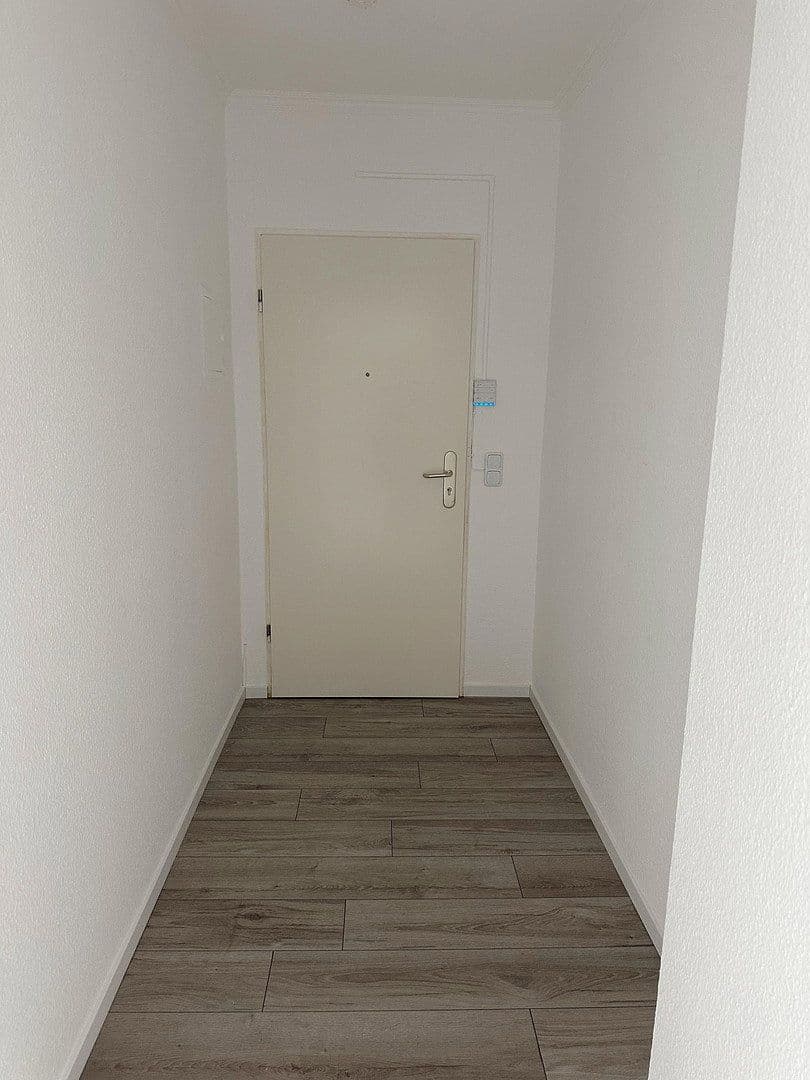 Prenájom bytu 3-izbový 74 m², Dasbacher Straße 26, Bremen, Brémy Prenájom bytu 3-izbový 74 m², Dasbacher Straße 26, Bremen, Brémy