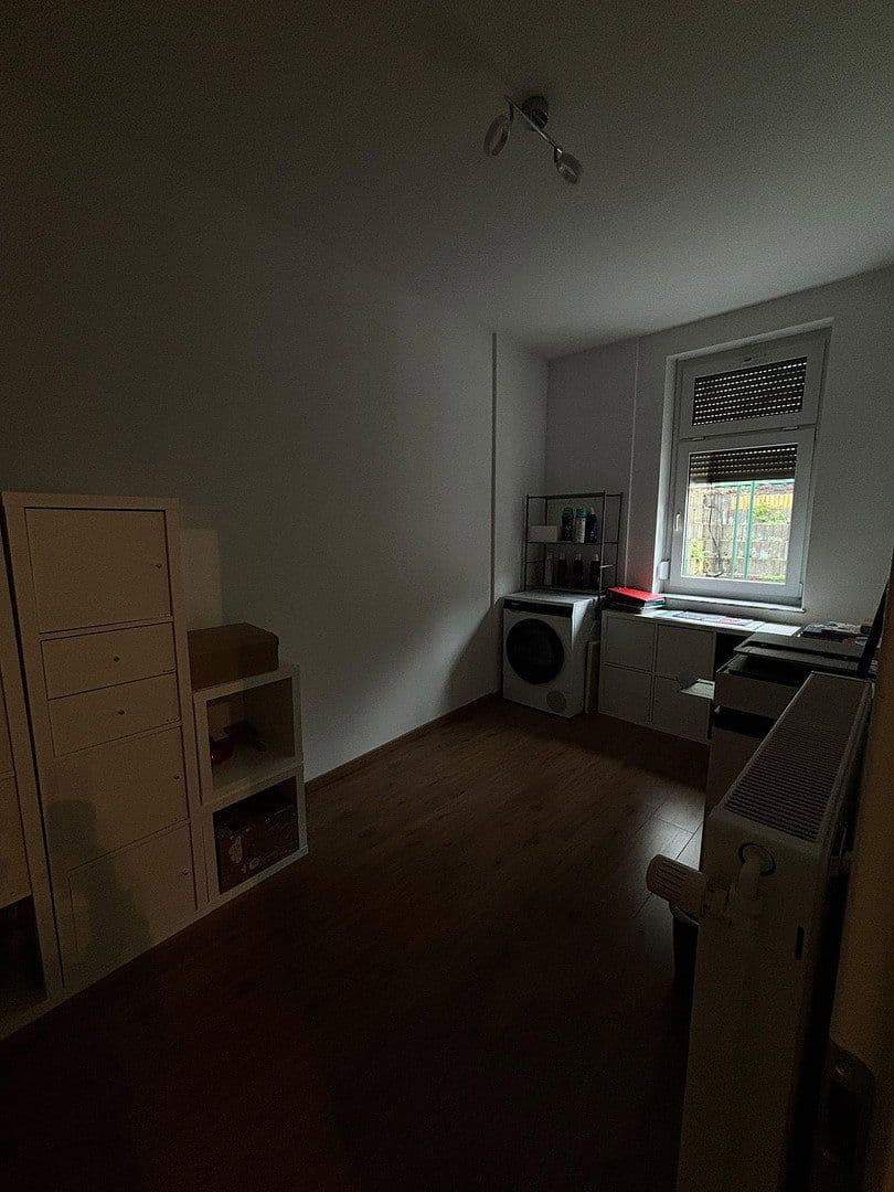 Prenájom bytu 4-izbový 107 m², Dorfstraße 61, Grünhainichen, Sasko Prenájom bytu 4-izbový 107 m², Dorfstraße 61, Grünhainichen, Sasko