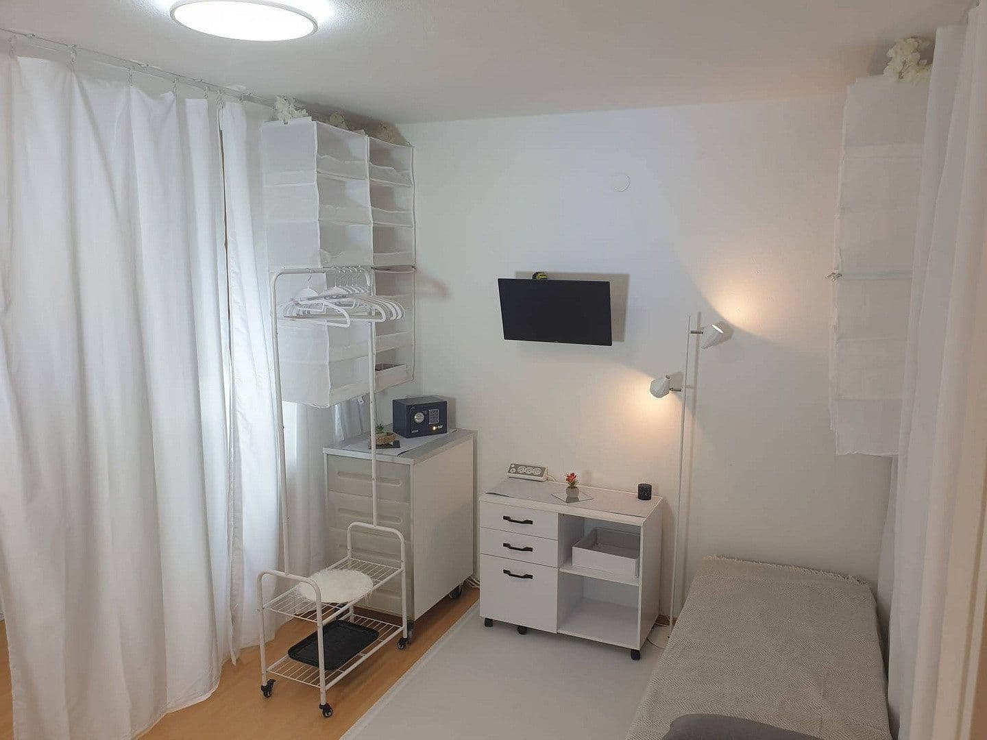 Prenájom bytu 1-izbový 28 m², Kaiserbergstr, Kufstein, Tirolsko Prenájom bytu 1-izbový 28 m², Kaiserbergstr, Kufstein, Tirolsko