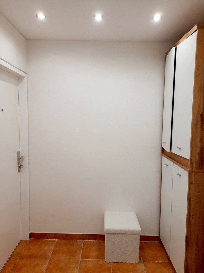 Prenájom bytu 1-izbový 28 m², Kaiserbergstr, Kufstein, Tirolsko Prenájom bytu 1-izbový 28 m², Kaiserbergstr, Kufstein, Tirolsko