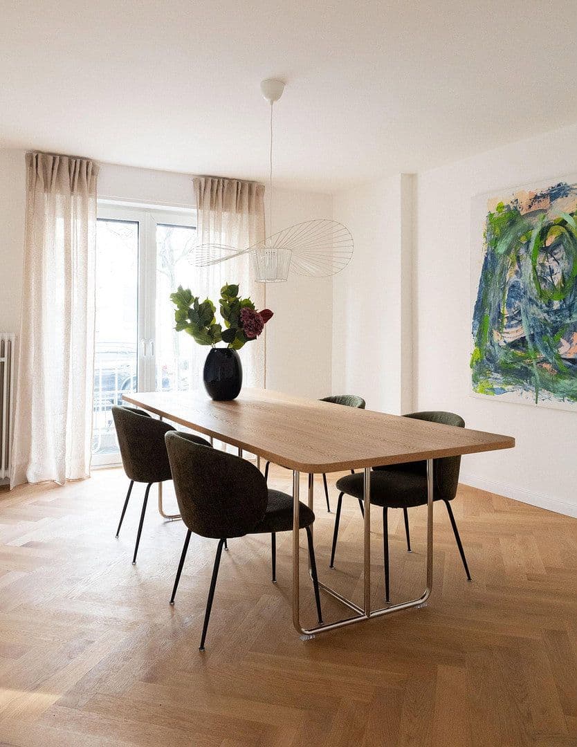 Predaj bytu 4-izbový 90 m², Frankfurt, Hesensko Predaj bytu 4-izbový 90 m², Frankfurt, Hesensko