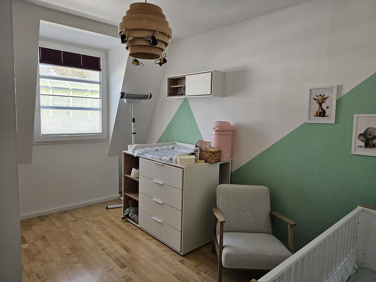 Predaj bytu 4-izbový 94 m², Frechen, Severné Porýnie - Westfálsko Predaj bytu 4-izbový 94 m², Frechen, Severné Porýnie - Westfálsko