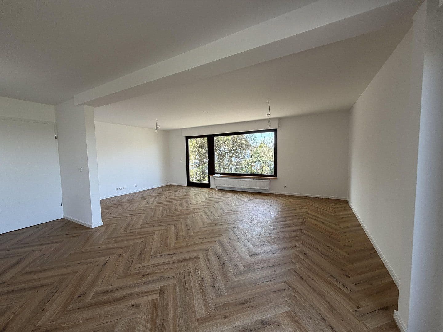 Predaj domu 202 m², pozemek 390 m², Freiberg am Neckar, Bádensko-Wurttembersko Predaj domu 202 m², pozemek 390 m², Freiberg am Neckar, Bádensko-Wurttembersko