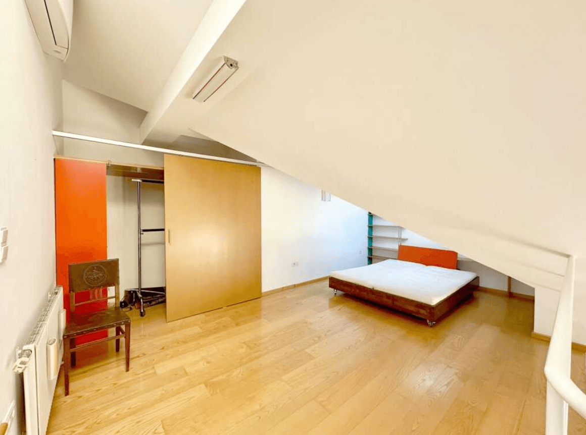 Prenájom bytu 3-izbový 75 m², Frankfurt am Main, Hesensko Prenájom bytu 3-izbový 75 m², Frankfurt am Main, Hesensko