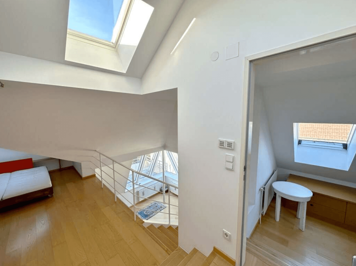 Prenájom bytu 3-izbový 75 m², Frankfurt am Main, Hesensko Prenájom bytu 3-izbový 75 m², Frankfurt am Main, Hesensko