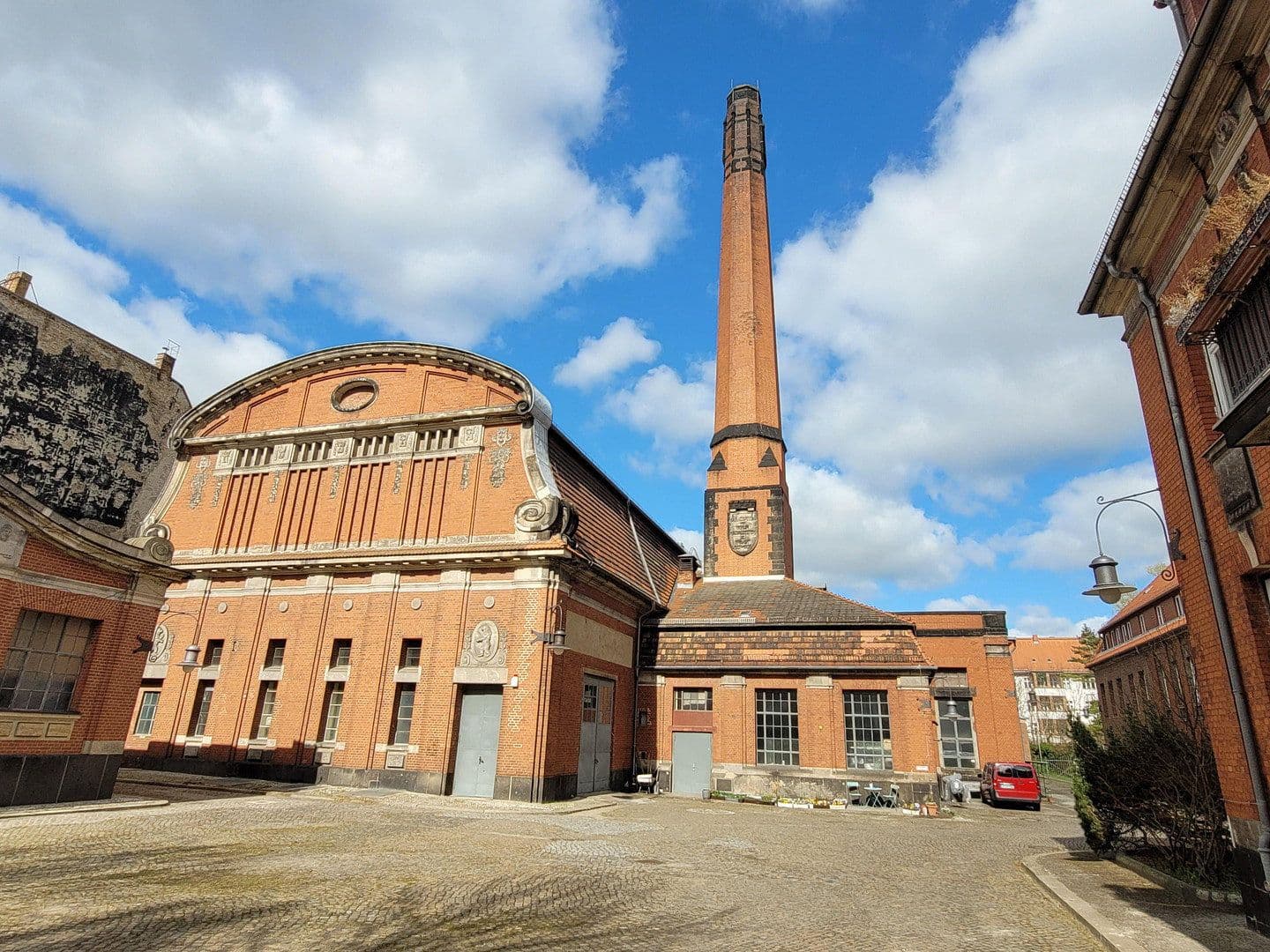 Predaj bytu 1-izbový 36 m², Erich-Weinert-Str. 143, Berlin, Berlín Predaj bytu 1-izbový 36 m², Erich-Weinert-Str. 143, Berlin, Berlín