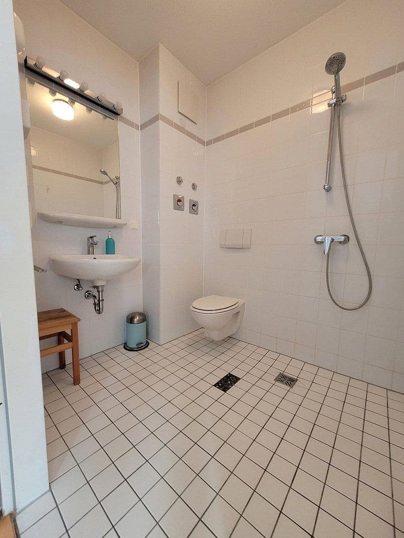 Predaj bytu 1-izbový 36 m², Erich-Weinert-Str. 143, Berlin, Berlín Predaj bytu 1-izbový 36 m², Erich-Weinert-Str. 143, Berlin, Berlín