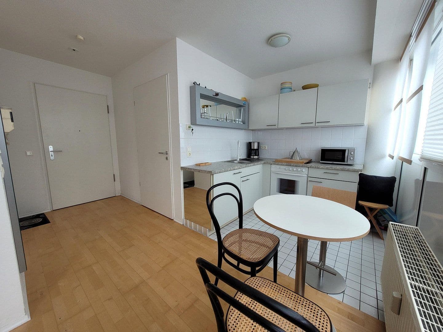 Predaj bytu 1-izbový 36 m², Erich-Weinert-Str. 143, Berlin, Berlín Predaj bytu 1-izbový 36 m², Erich-Weinert-Str. 143, Berlin, Berlín