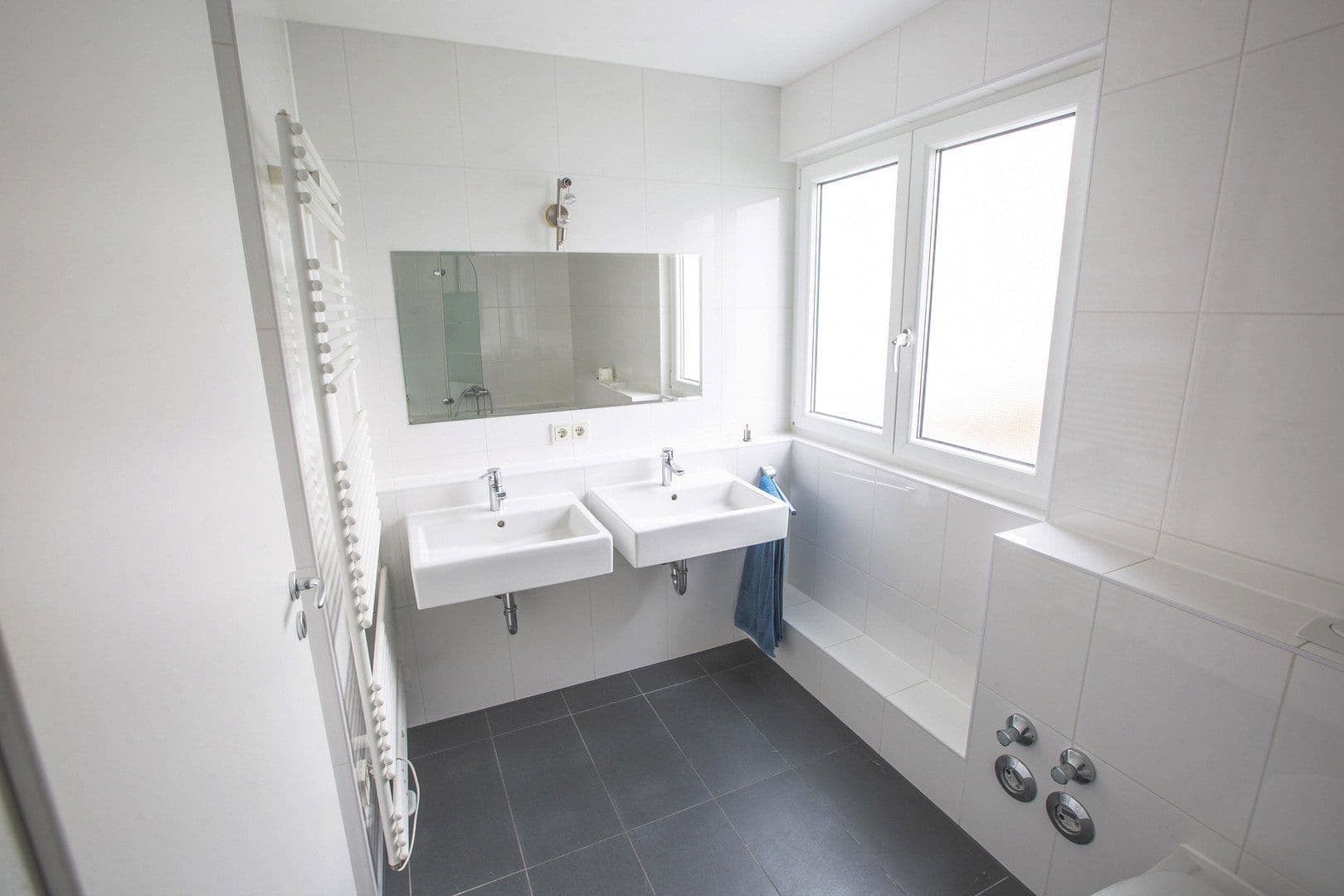 Predaj domu 119 m², pozemek 205 m², Braunaugenstraße 36, München, Bavorsko Predaj domu 119 m², pozemek 205 m², Braunaugenstraße 36, München, Bavorsko