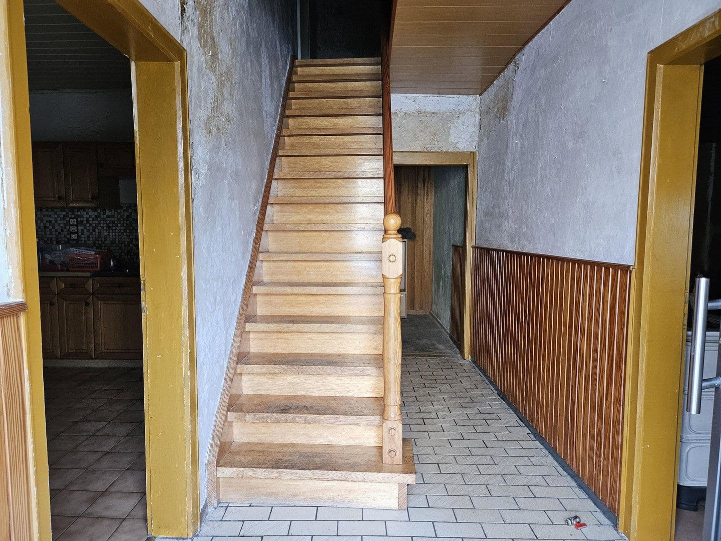 Predaj domu 120 m², pozemek 710 m², Turmstraße 3, Stahlberg, Porýnie-Falcko Predaj domu 120 m², pozemek 710 m², Turmstraße 3, Stahlberg, Porýnie-Falcko