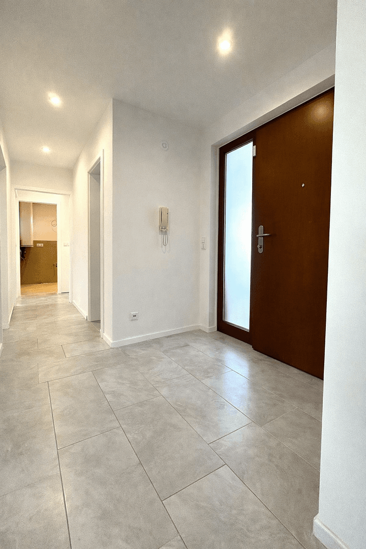 Predaj bytu 3-izbový 75 m², Hohenstaufenstrasse 100, Göppingen, Bádensko-Wurttembersko Predaj bytu 3-izbový 75 m², Hohenstaufenstrasse 100, Göppingen, Bádensko-Wurttembersko