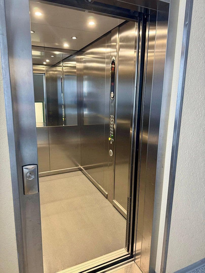 Predaj bytu 3-izbový 75 m², Hohenstaufenstrasse 100, Göppingen, Bádensko-Wurttembersko Predaj bytu 3-izbový 75 m², Hohenstaufenstrasse 100, Göppingen, Bádensko-Wurttembersko