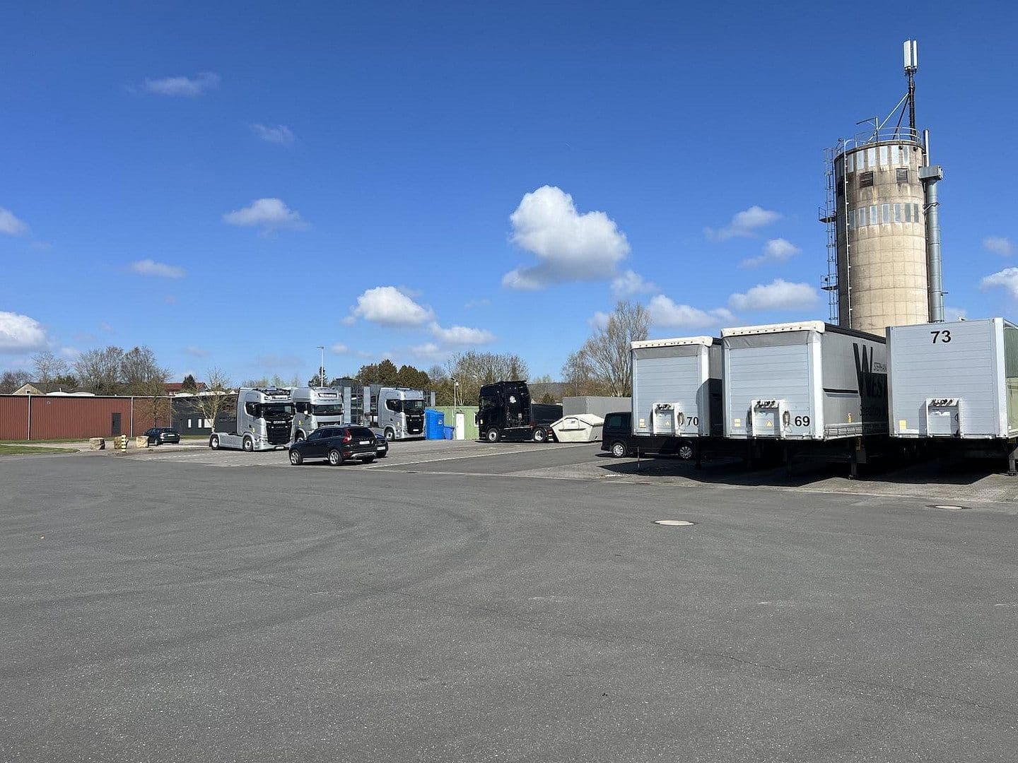 Prenájom pozemku 4.000 m², Hüllhorst, Severné Porýnie - Westfálsko Prenájom pozemku 4.000 m², Hüllhorst, Severné Porýnie - Westfálsko