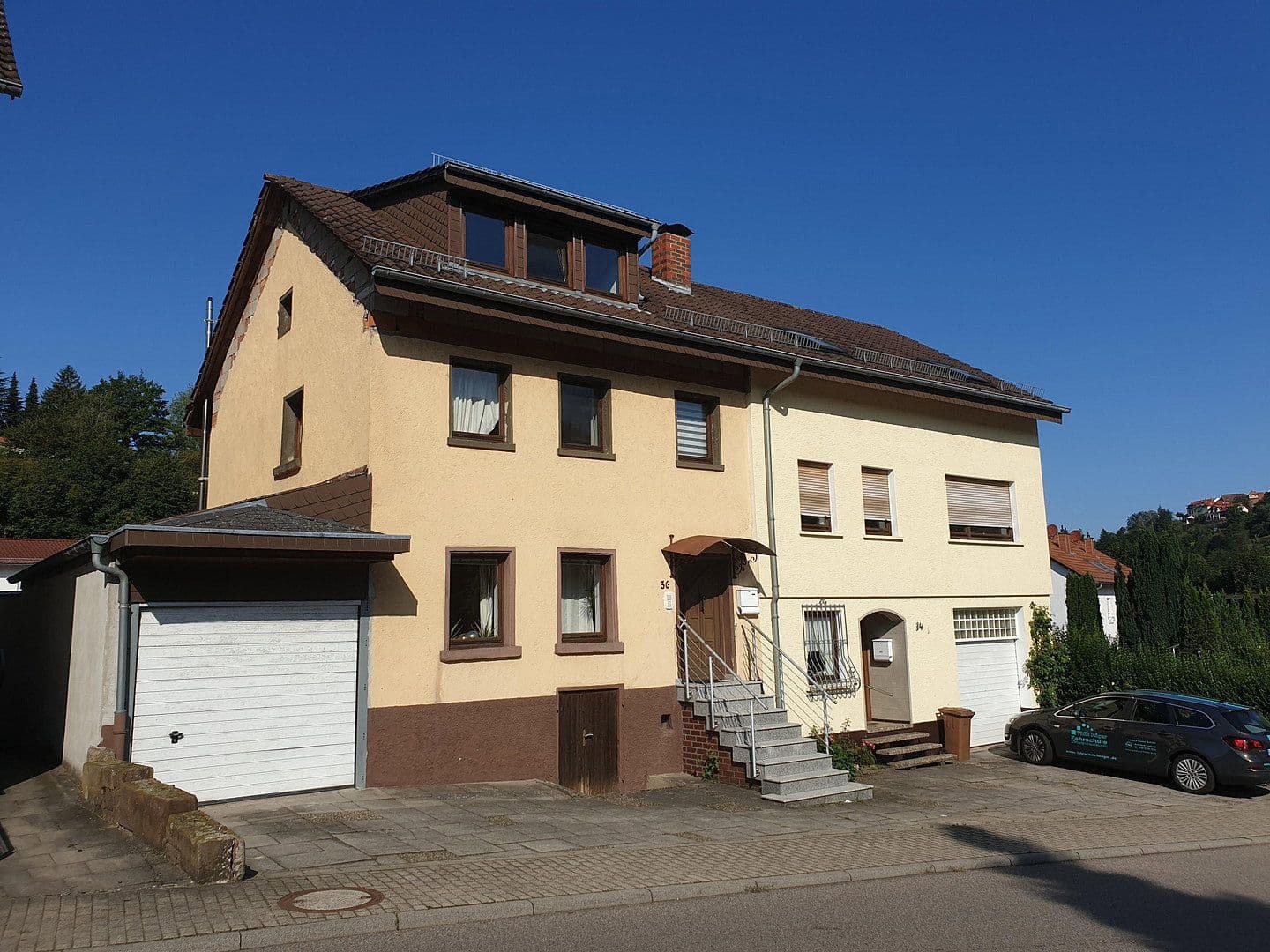 Predaj domu 290 m², pozemek 660 m², Neuhofer Straße 34, Neckargemünd, Bádensko-Wurttembersko Predaj domu 290 m², pozemek 660 m², Neuhofer Straße 34, Neckargemünd, Bádensko-Wurttembersko