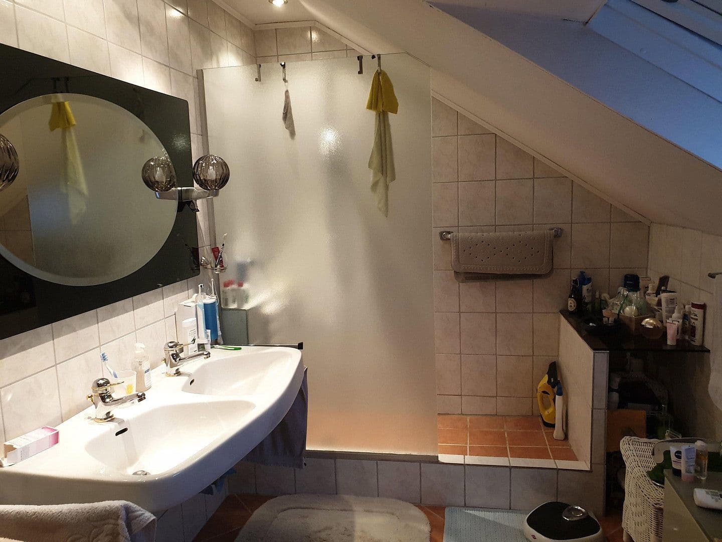 Predaj domu 290 m², pozemek 660 m², Neuhofer Straße 34, Neckargemünd, Bádensko-Wurttembersko Predaj domu 290 m², pozemek 660 m², Neuhofer Straße 34, Neckargemünd, Bádensko-Wurttembersko