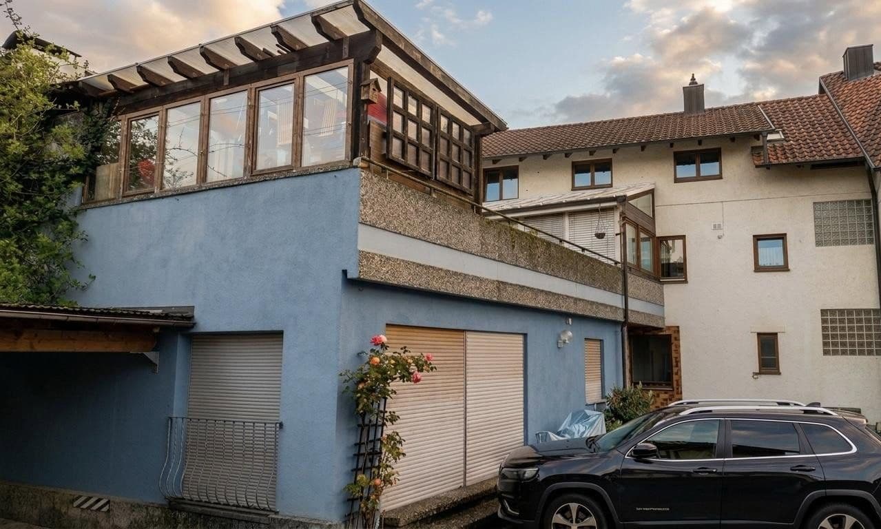 Predaj domu 481 m², pozemek 625 m², Friedenstraße 18, Offenburg, Bádensko-Wurttembersko Predaj domu 481 m², pozemek 625 m², Friedenstraße 18, Offenburg, Bádensko-Wurttembersko