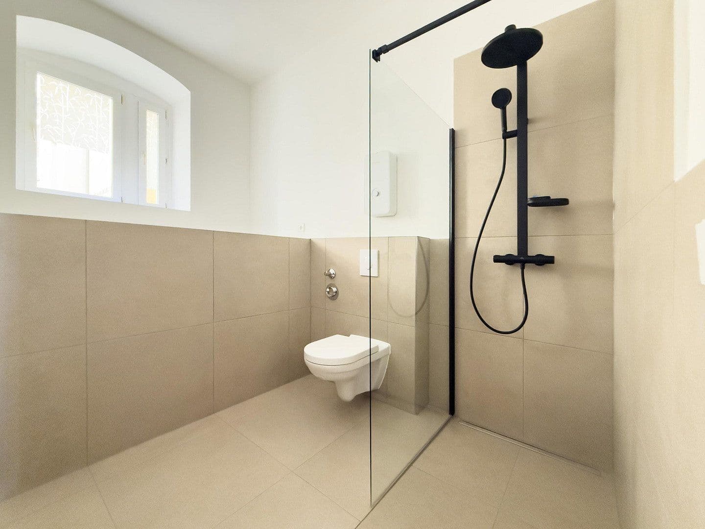 Predaj bytu 3-izbový 105 m², Friedbergstraße 27, Berlin, Berlín Predaj bytu 3-izbový 105 m², Friedbergstraße 27, Berlin, Berlín