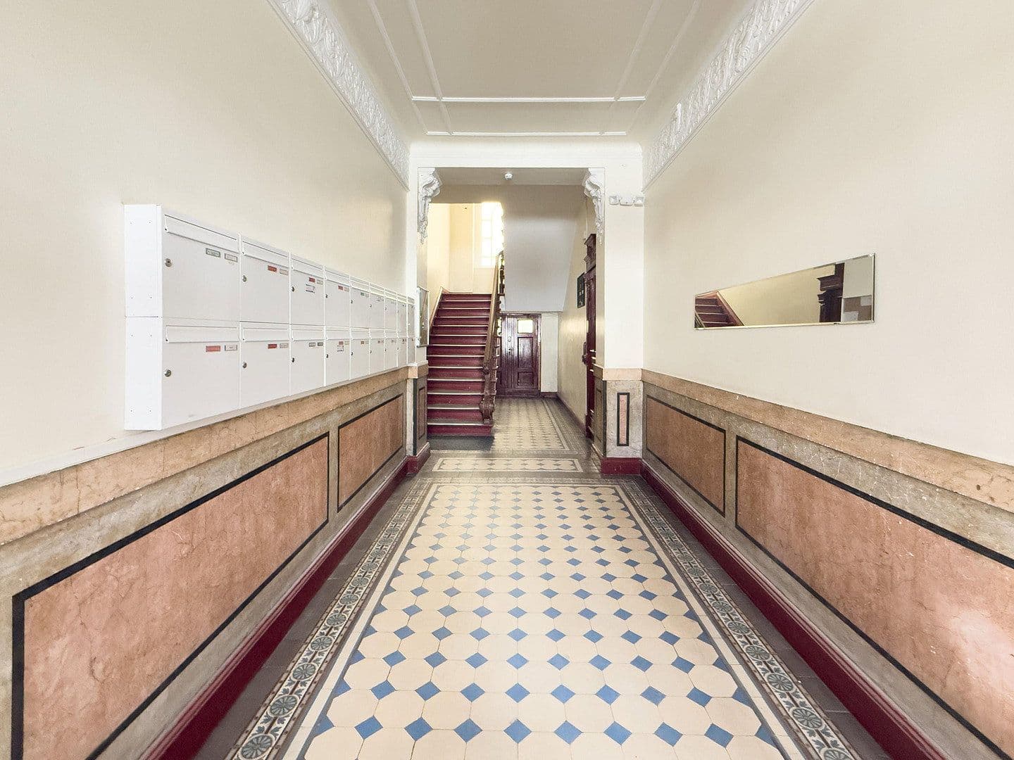 Predaj bytu 3-izbový 105 m², Friedbergstraße 27, Berlin, Berlín Predaj bytu 3-izbový 105 m², Friedbergstraße 27, Berlin, Berlín