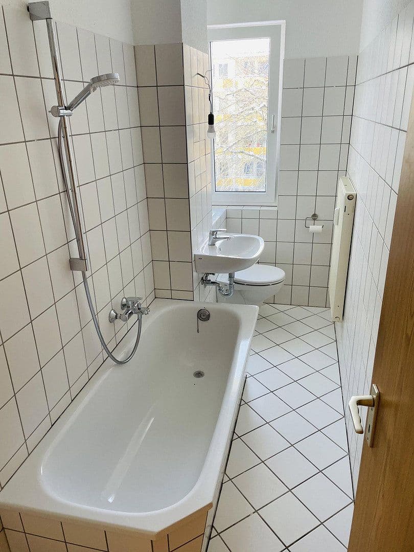 Prenájom bytu 1-izbový 32 m², Dahlienstraße 4, Erfurt, Durínsko Prenájom bytu 1-izbový 32 m², Dahlienstraße 4, Erfurt, Durínsko