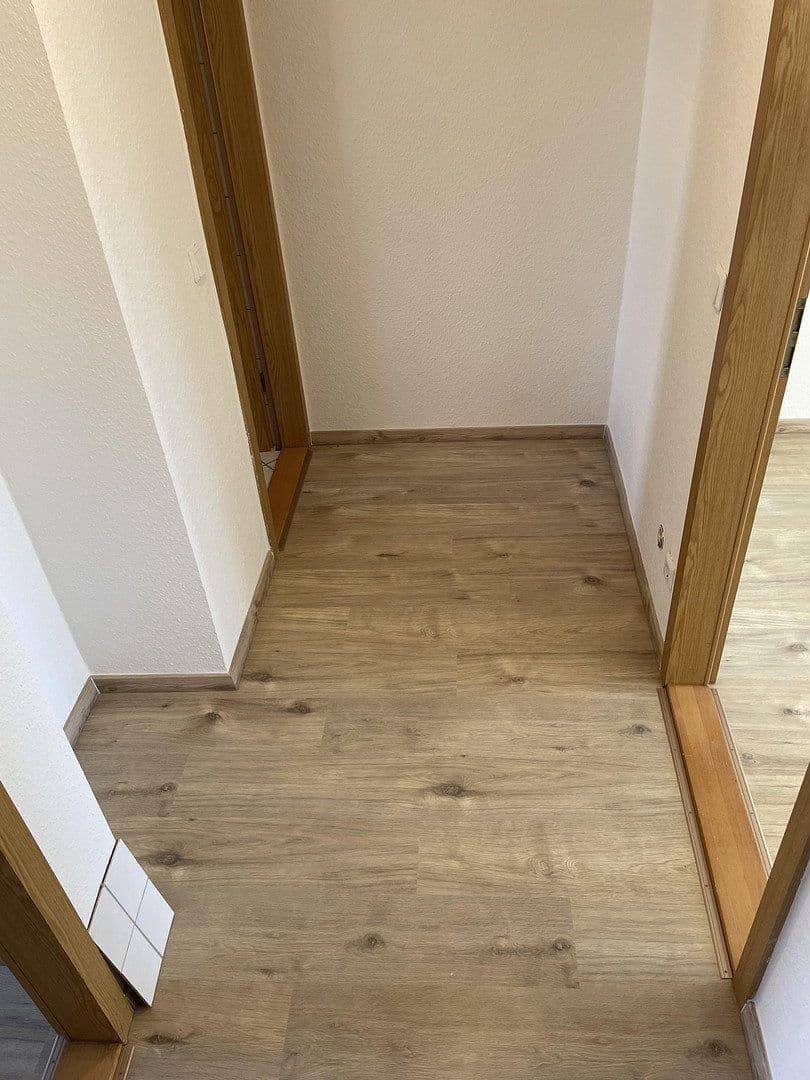 Prenájom bytu 1-izbový 32 m², Dahlienstraße 4, Erfurt, Durínsko Prenájom bytu 1-izbový 32 m², Dahlienstraße 4, Erfurt, Durínsko