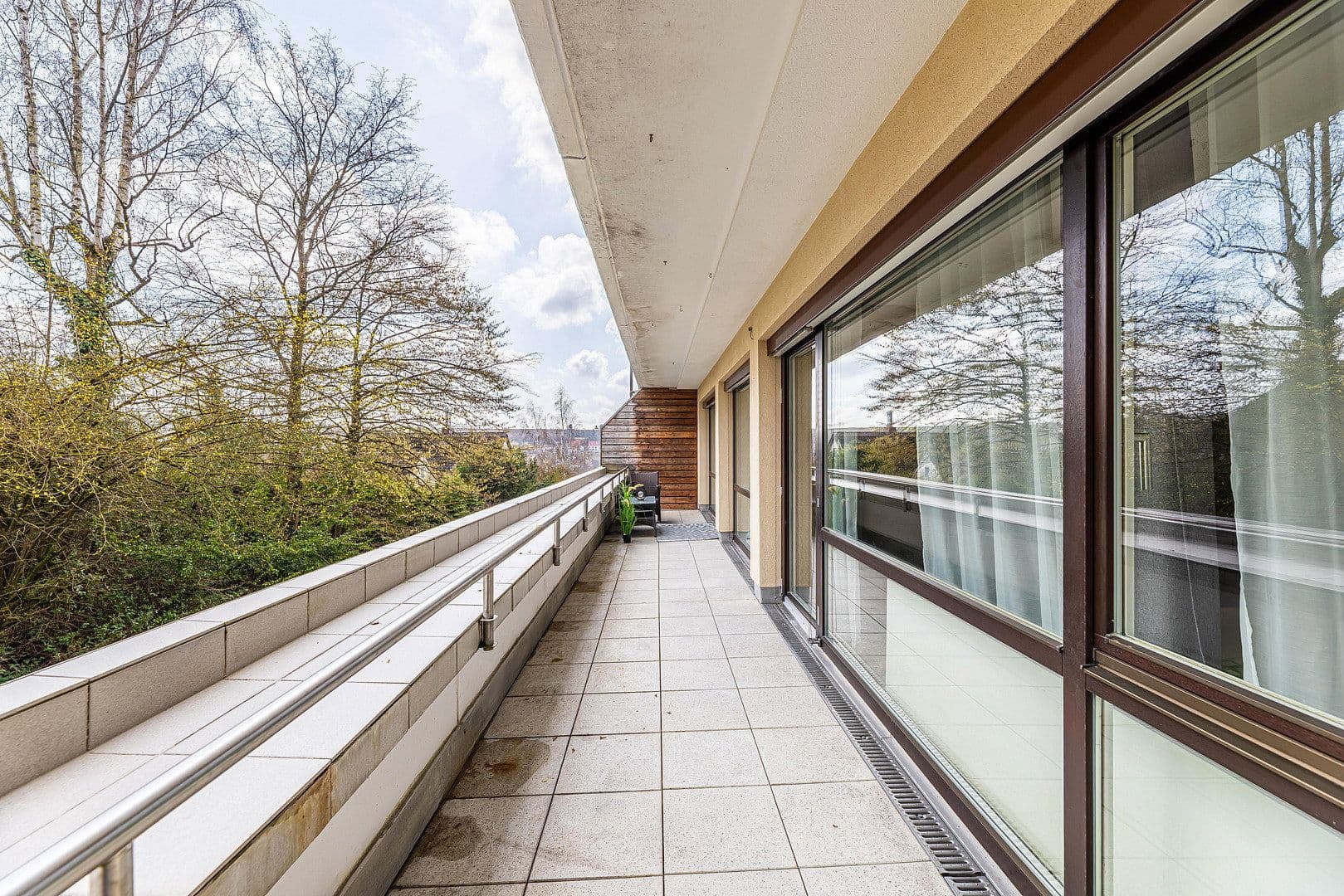 Predaj bytu 4-izbový 98 m², Allerseeweg 14, Höchberg, Bavorsko Predaj bytu 4-izbový 98 m², Allerseeweg 14, Höchberg, Bavorsko