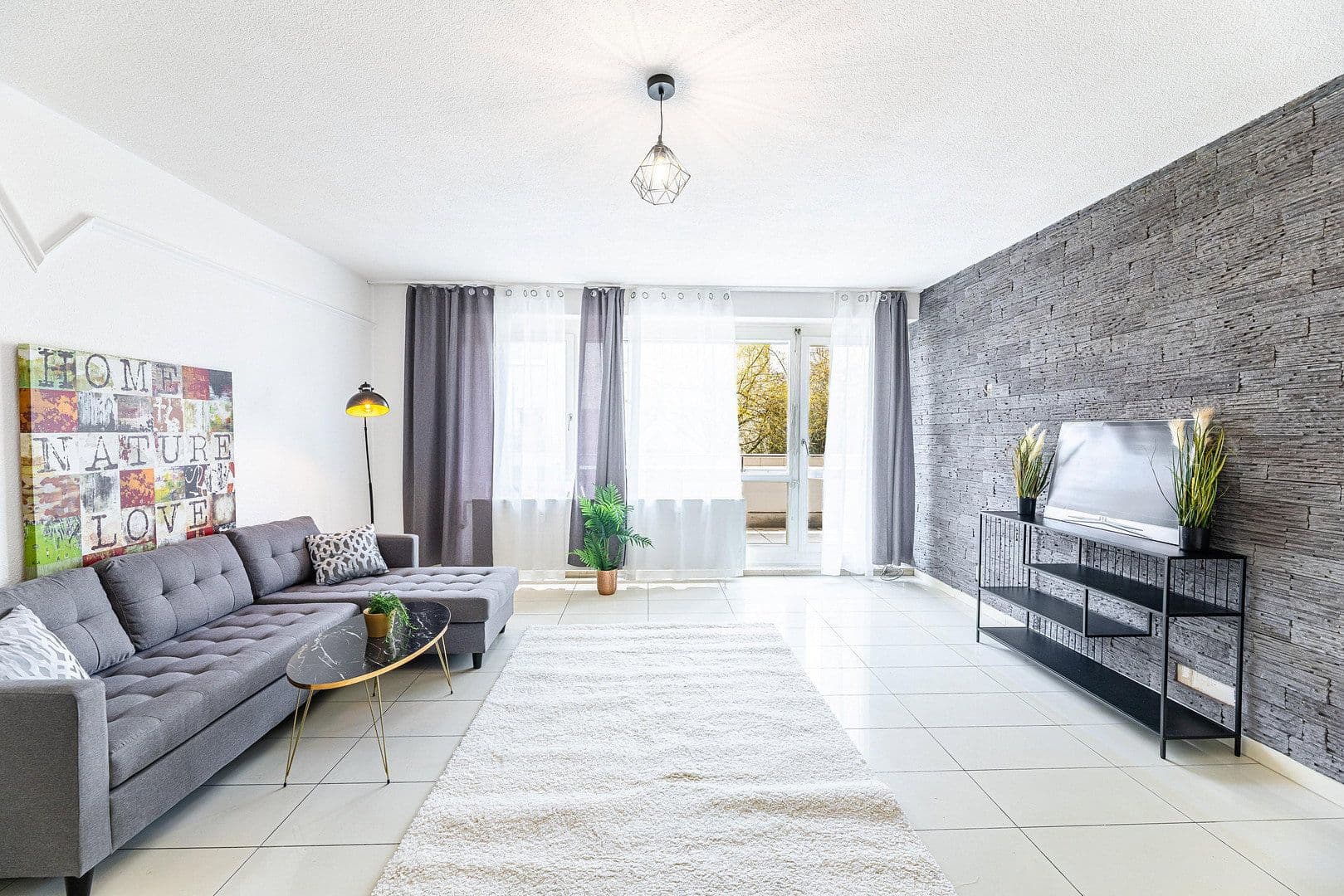 Predaj bytu 4-izbový 98 m², Allerseeweg 14, Höchberg, Bavorsko Predaj bytu 4-izbový 98 m², Allerseeweg 14, Höchberg, Bavorsko