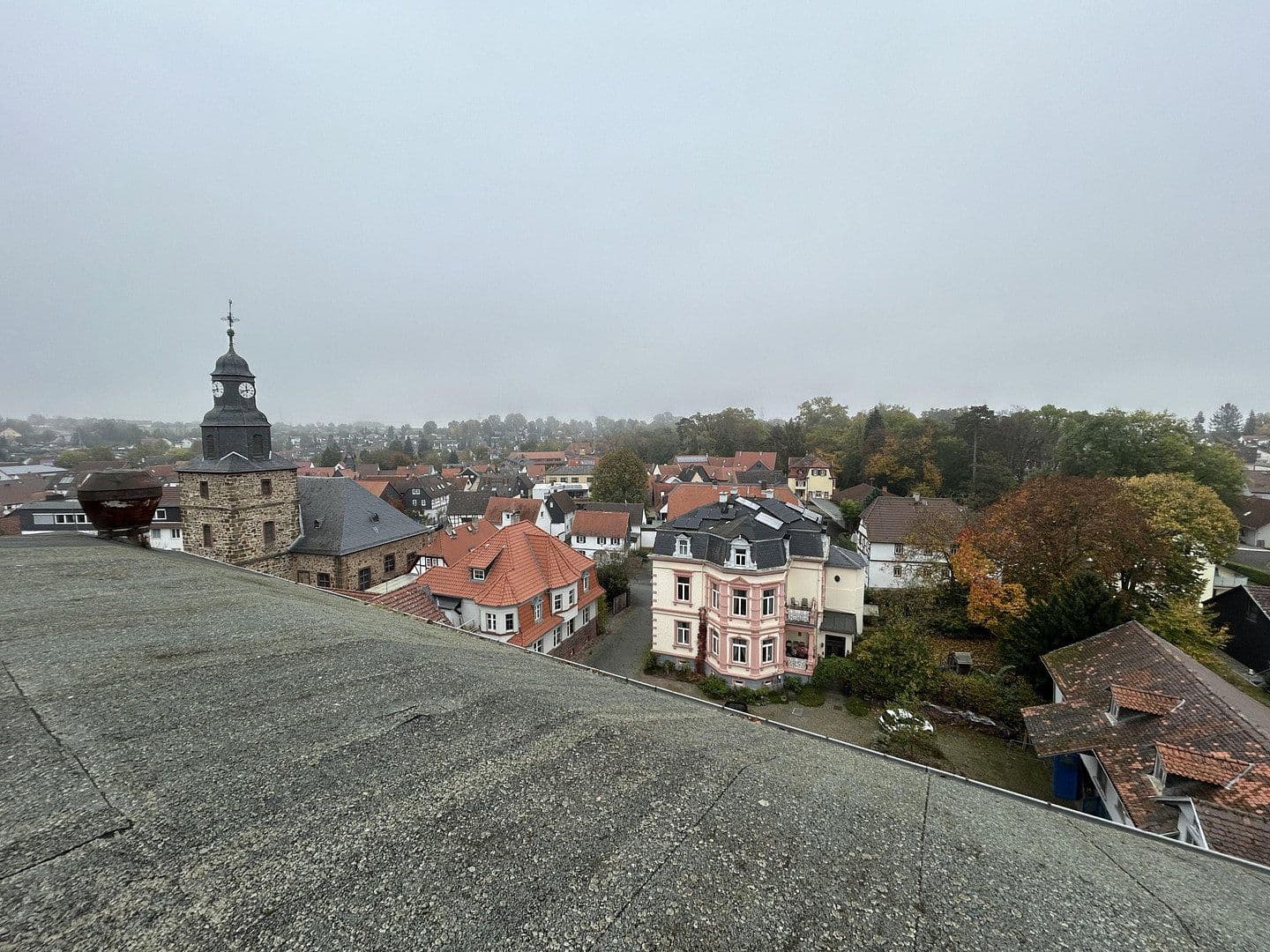 Predaj nebytového priestoru 4.126 m², Mühlenstraße 9b, Niddatal, Hesensko Predaj nebytového priestoru 4.126 m², Mühlenstraße 9b, Niddatal, Hesensko