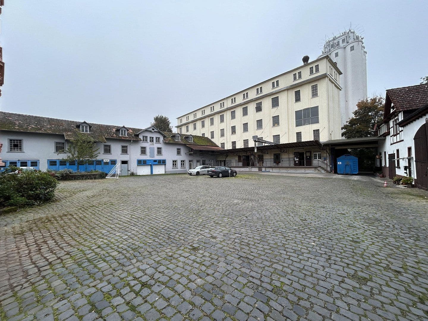 Predaj nebytového priestoru 4.126 m², Mühlenstraße 9b, Niddatal, Hesensko Predaj nebytového priestoru 4.126 m², Mühlenstraße 9b, Niddatal, Hesensko