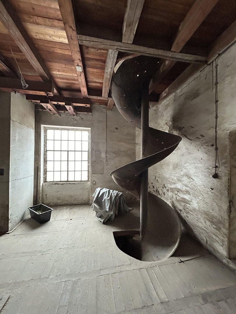 Predaj nebytového priestoru 4.126 m², Mühlenstraße 9b, Niddatal, Hesensko Predaj nebytového priestoru 4.126 m², Mühlenstraße 9b, Niddatal, Hesensko