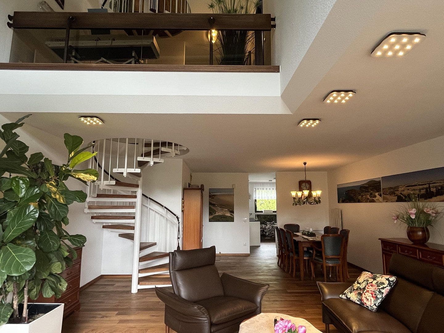 Predaj bytu 5-izbový 153 m², Chemnitzer Weg 10, Sindelfingen, Bádensko-Wurttembersko Predaj bytu 5-izbový 153 m², Chemnitzer Weg 10, Sindelfingen, Bádensko-Wurttembersko