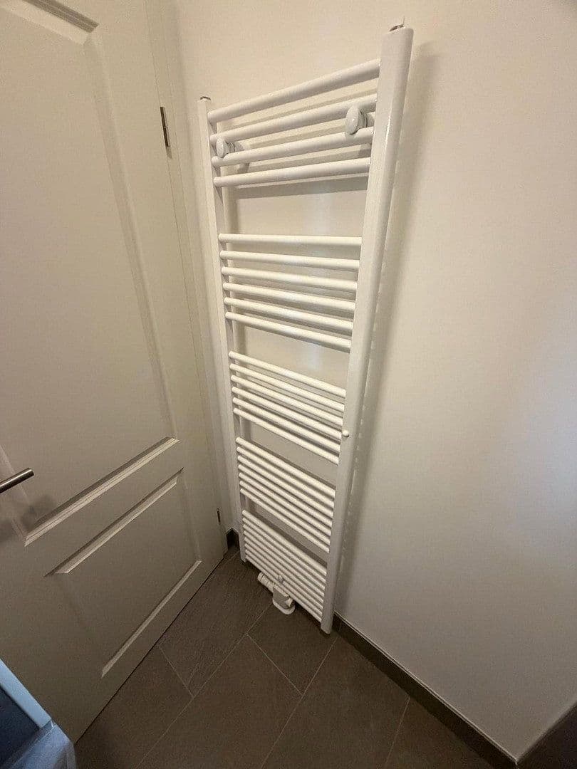 Prenájom bytu 2-izbový 42 m², Kaiserstraße 4a, Rüdesheim am Rhein, Hesensko Prenájom bytu 2-izbový 42 m², Kaiserstraße 4a, Rüdesheim am Rhein, Hesensko