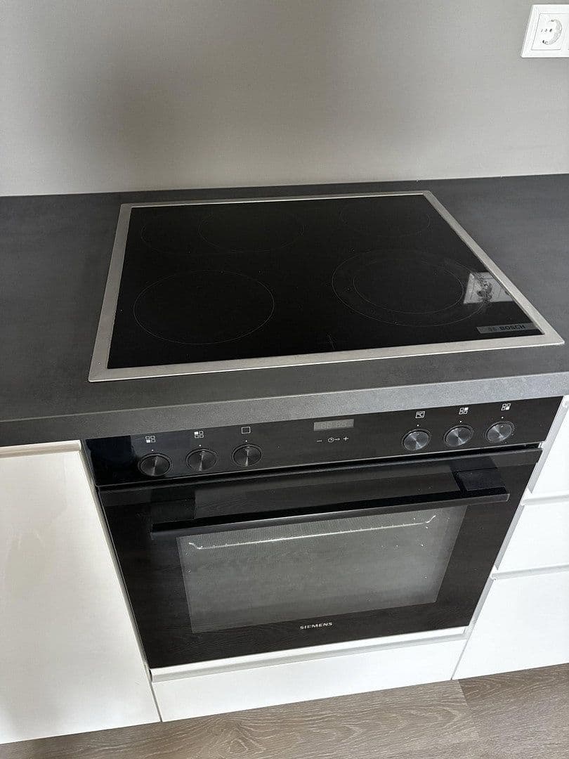 Prenájom bytu 2-izbový 42 m², Kaiserstraße 4a, Rüdesheim am Rhein, Hesensko Prenájom bytu 2-izbový 42 m², Kaiserstraße 4a, Rüdesheim am Rhein, Hesensko