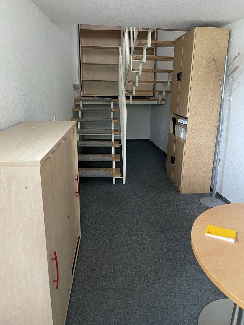 Prenájom nebytového priestoru 314 m², Osterholzer Heerstraße 125-127, Bremen, Brémy Prenájom nebytového priestoru 314 m², Osterholzer Heerstraße 125-127, Bremen, Brémy
