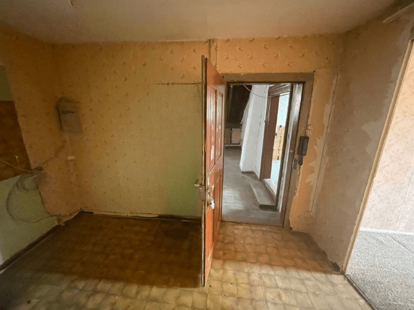 Predaj domu 460 m², pozemek 570 m², Volkach, Bavorsko Predaj domu 460 m², pozemek 570 m², Volkach, Bavorsko