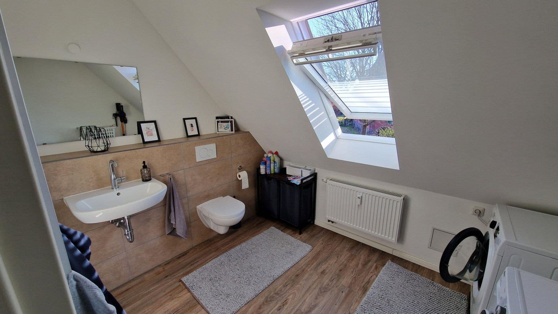 Prenájom bytu 4-izbový 142 m², Ringstraße 2, Thomasburg, Dolné Sasko Prenájom bytu 4-izbový 142 m², Ringstraße 2, Thomasburg, Dolné Sasko