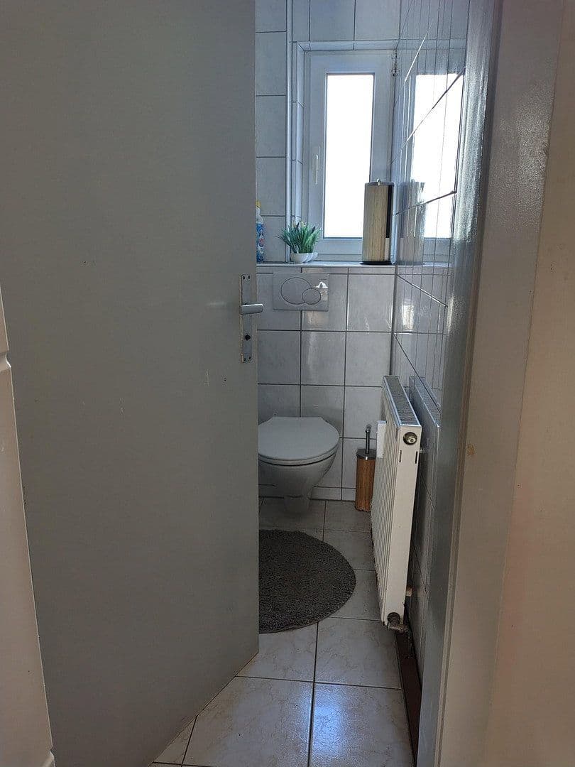 Predaj bytu 4-izbový 81 m², Tübingen, Bádensko-Wurttembersko Predaj bytu 4-izbový 81 m², Tübingen, Bádensko-Wurttembersko