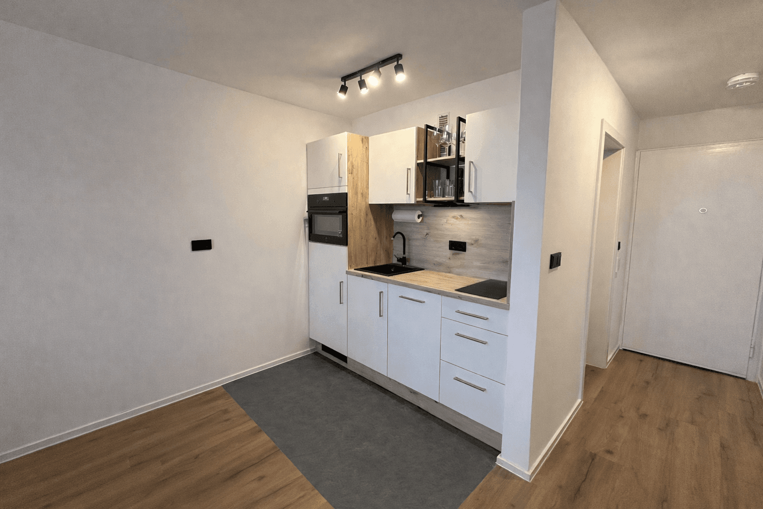 Prenájom bytu 1-izbový 30 m², Rudolfstr. 1, Planegg, Bavorsko Prenájom bytu 1-izbový 30 m², Rudolfstr. 1, Planegg, Bavorsko