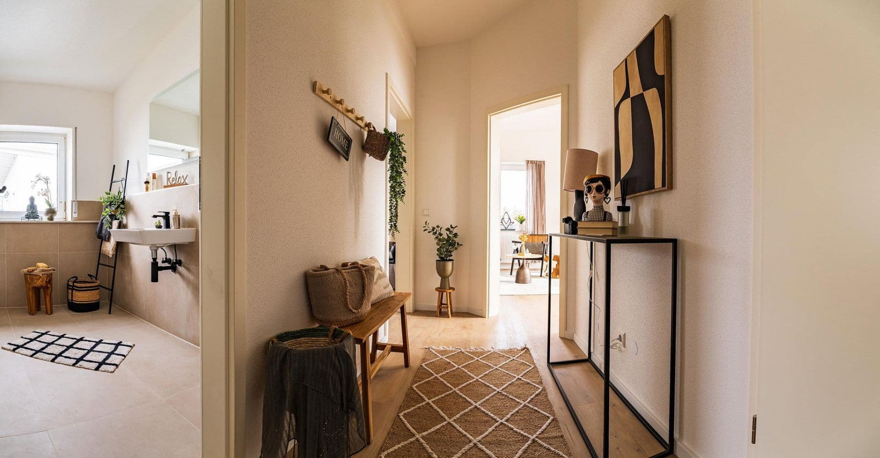 Prenájom bytu 2-izbový 78 m², Ehingen (Donau), Bádensko-Wurttembersko Prenájom bytu 2-izbový 78 m², Ehingen (Donau), Bádensko-Wurttembersko