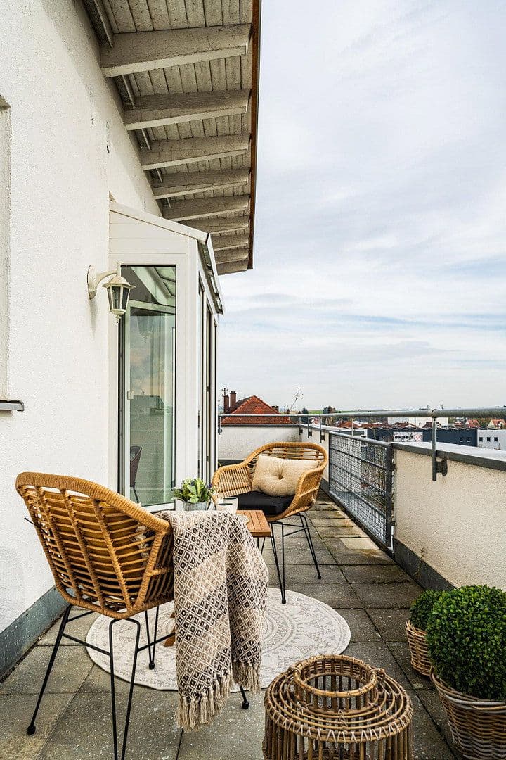 Prenájom bytu 2-izbový 78 m², Ehingen (Donau), Bádensko-Wurttembersko Prenájom bytu 2-izbový 78 m², Ehingen (Donau), Bádensko-Wurttembersko