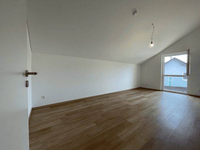 Predaj domu 160 m², pozemek 180 m², Wehratalstrasse 31c, Wehr, Bádensko-Wurttembersko Predaj domu 160 m², pozemek 180 m², Wehratalstrasse 31c, Wehr, Bádensko-Wurttembersko