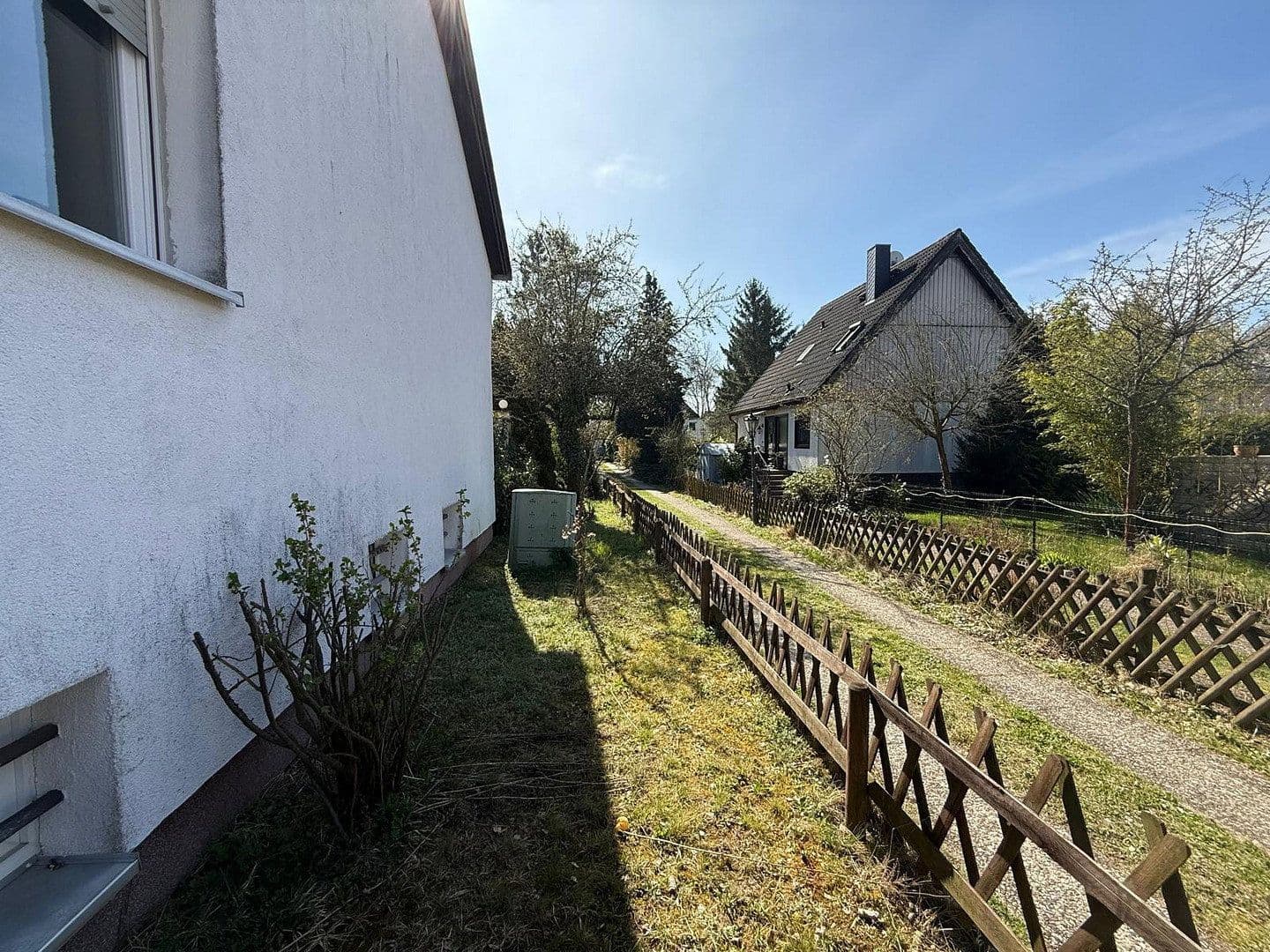 Prenájom domu 120 m², pozemek 400 m², Berlin, Berlín Prenájom domu 120 m², pozemek 400 m², Berlin, Berlín