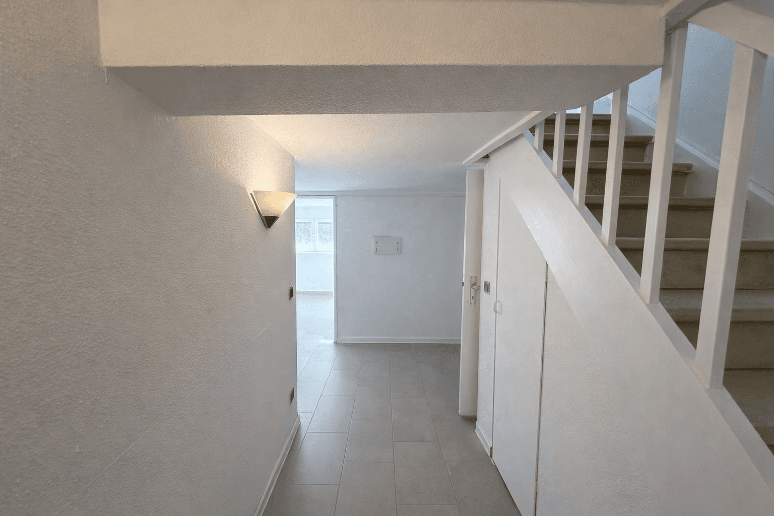 Prenájom domu 120 m², pozemek 400 m², Berlin, Berlín Prenájom domu 120 m², pozemek 400 m², Berlin, Berlín