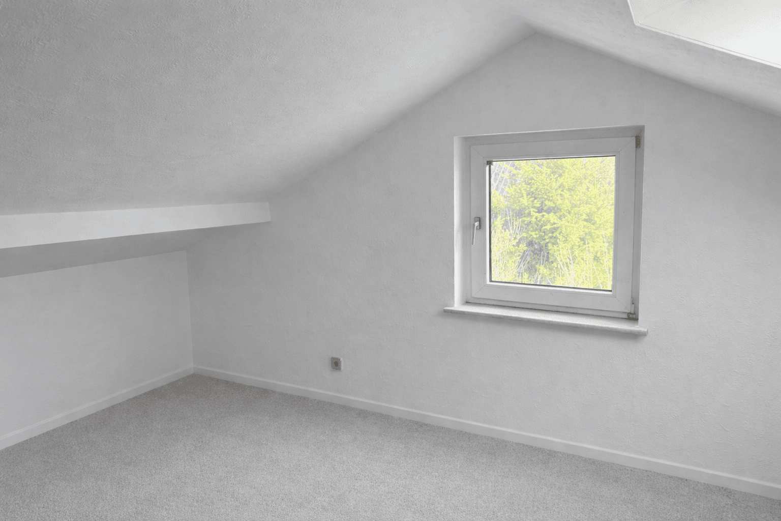 Prenájom domu 120 m², pozemek 400 m², Berlin, Berlín Prenájom domu 120 m², pozemek 400 m², Berlin, Berlín