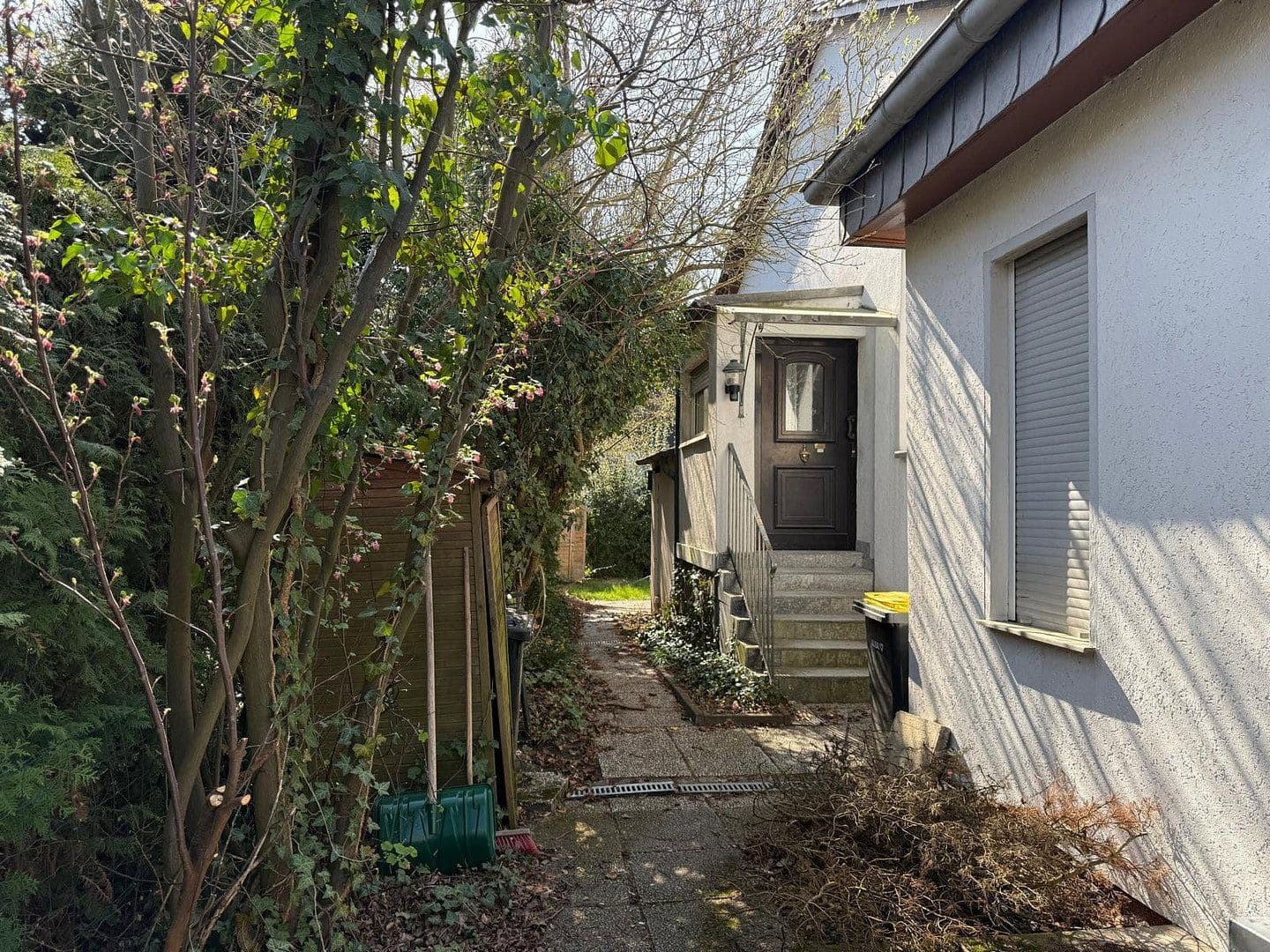 Prenájom domu 120 m², pozemek 400 m², Berlin, Berlín Prenájom domu 120 m², pozemek 400 m², Berlin, Berlín