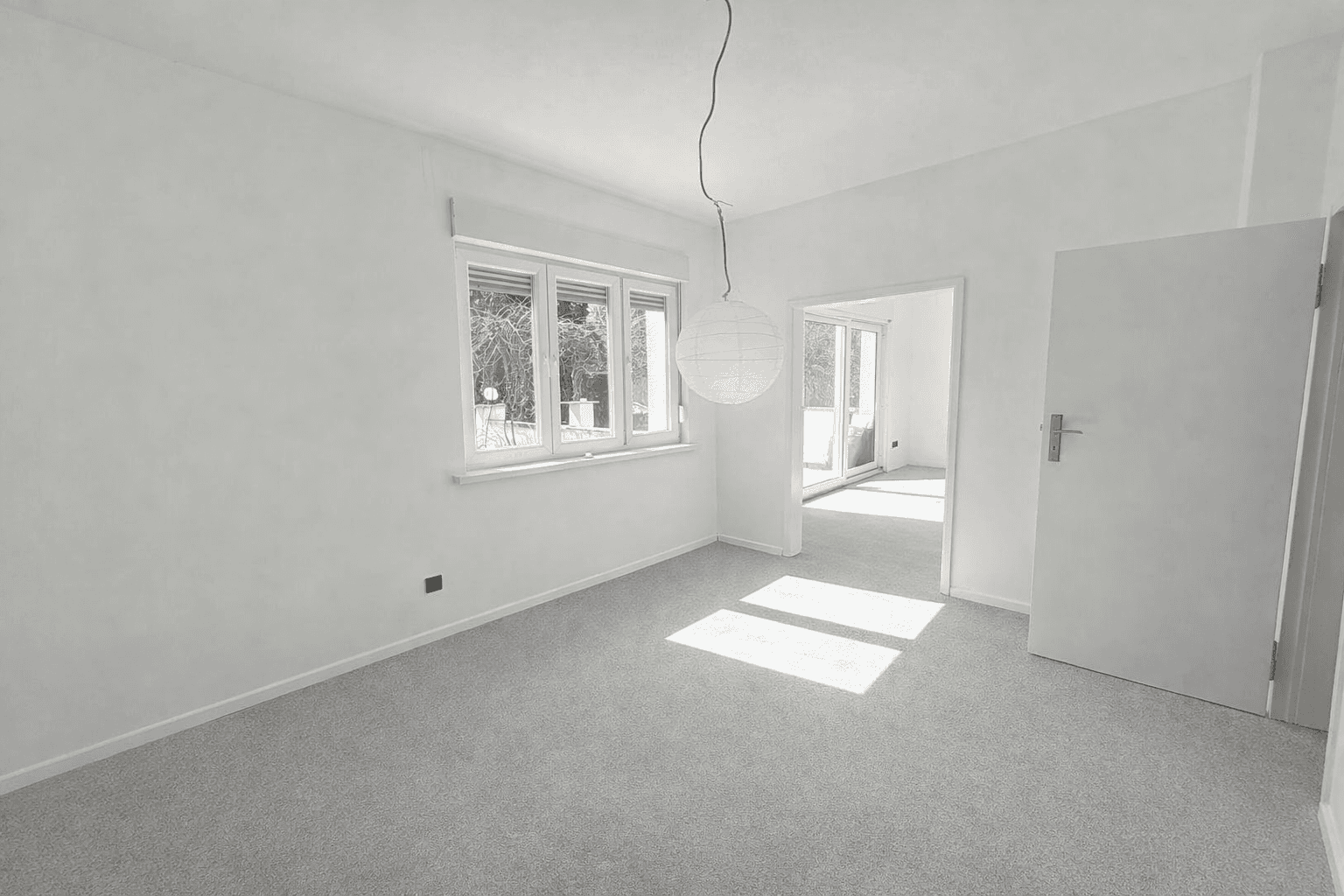 Prenájom domu 120 m², pozemek 400 m², Berlin, Berlín Prenájom domu 120 m², pozemek 400 m², Berlin, Berlín