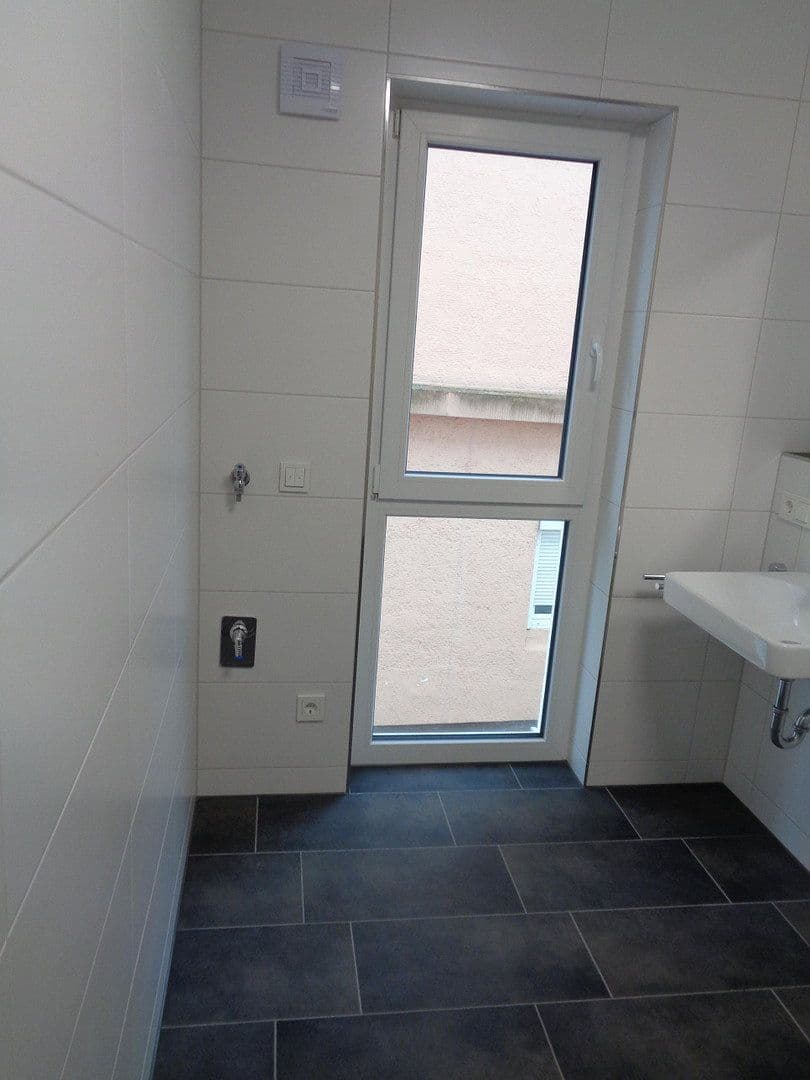 Prenájom bytu 1-izbový 41 m², Ingolstadt-Friedrichshofen, Bavorsko Prenájom bytu 1-izbový 41 m², Ingolstadt-Friedrichshofen, Bavorsko