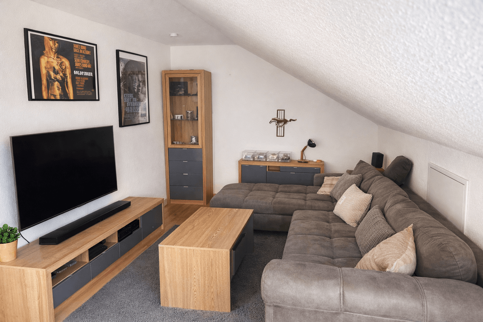 Prenájom bytu 4-izbový 80 m², Heiligenhaus, Severné Porýnie - Westfálsko Prenájom bytu 4-izbový 80 m², Heiligenhaus, Severné Porýnie - Westfálsko