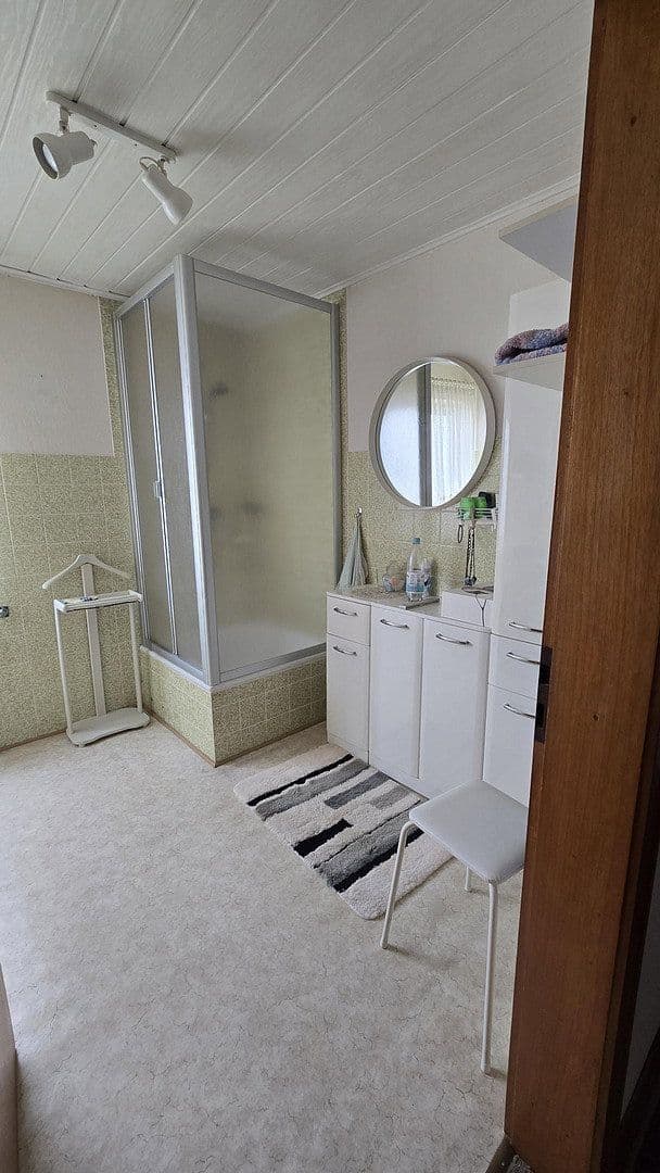 Predaj domu 123 m², pozemek 894 m², Ellenhausen, Porýnie-Falcko Predaj domu 123 m², pozemek 894 m², Ellenhausen, Porýnie-Falcko