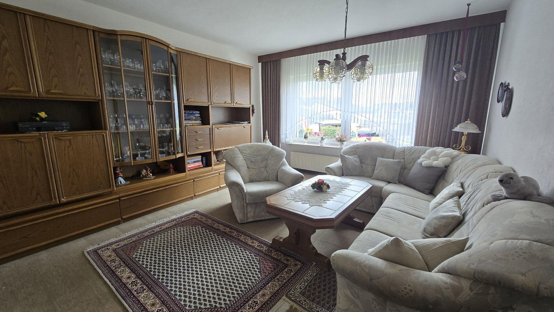 Predaj domu 123 m², pozemek 894 m², Ellenhausen, Porýnie-Falcko Predaj domu 123 m², pozemek 894 m², Ellenhausen, Porýnie-Falcko