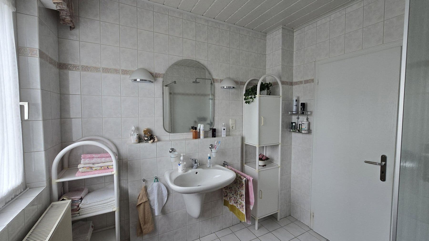 Predaj domu 123 m², pozemek 894 m², Ellenhausen, Porýnie-Falcko Predaj domu 123 m², pozemek 894 m², Ellenhausen, Porýnie-Falcko